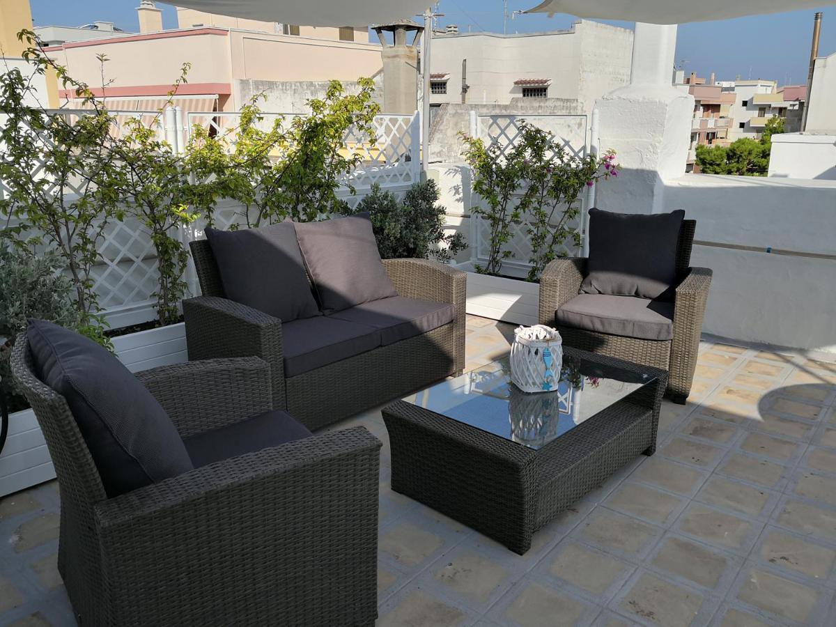 Vele Bianche Cosy Home Con Terrazza 폴리나노 아마레 외부 사진