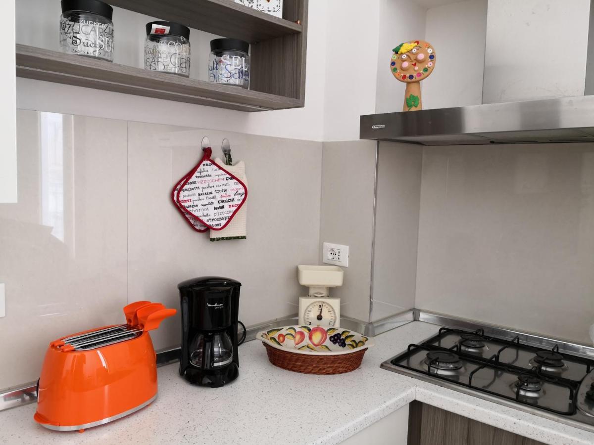 Vele Bianche Cosy Home Con Terrazza 폴리나노 아마레 외부 사진