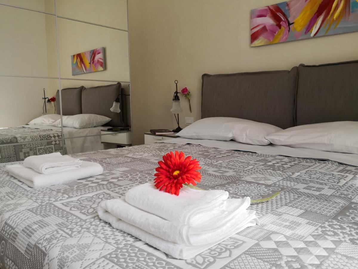 Vele Bianche Cosy Home Con Terrazza 폴리나노 아마레 외부 사진